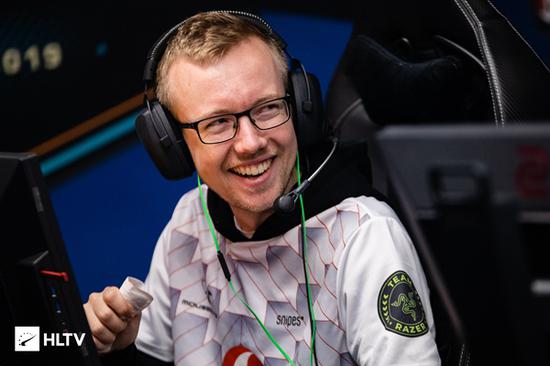 2026全球先锋赛盛大开幕 Meta计划裁员超15000人