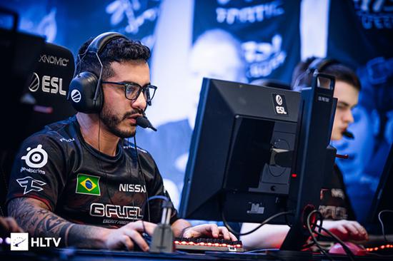 新一代5v5 FPS MOBA游戏《Starvault VR》正式开启Meta Quest封测