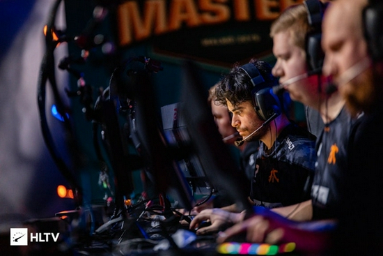 无畏契约手游炽鳞巡游实机演示全解析